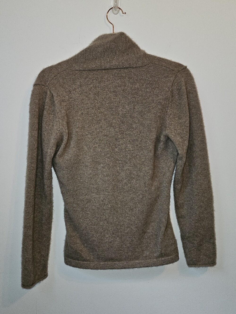 Tan 100% Cashmere Wrap Sweater Medium - Picture 2 of 4